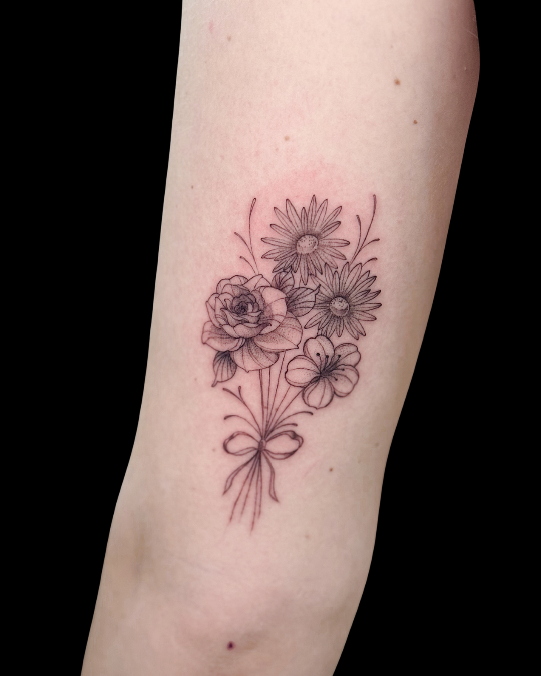 Fine Line Florals