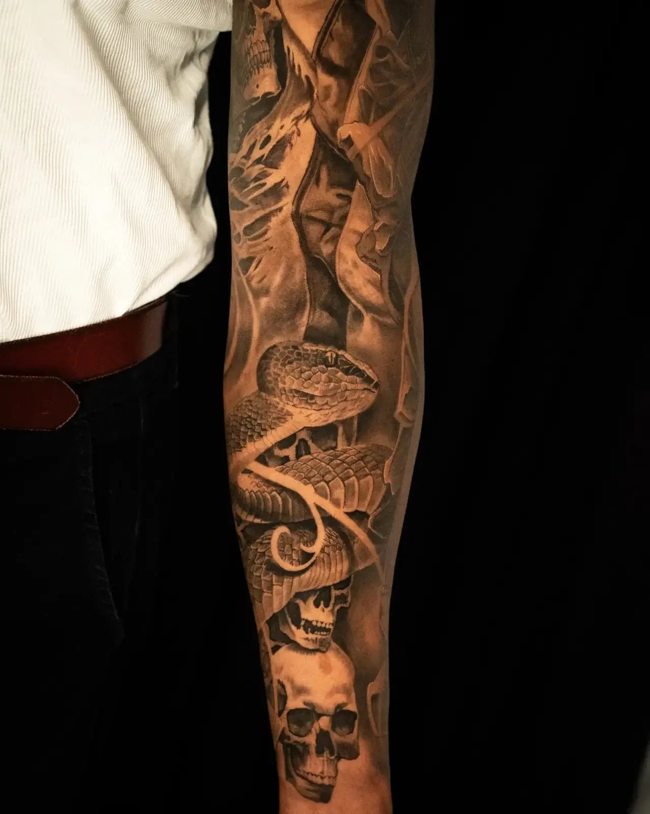 Lady Justice Sleeve