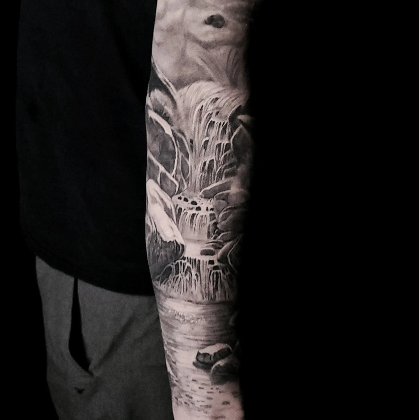 Realism Nature Sleeve
