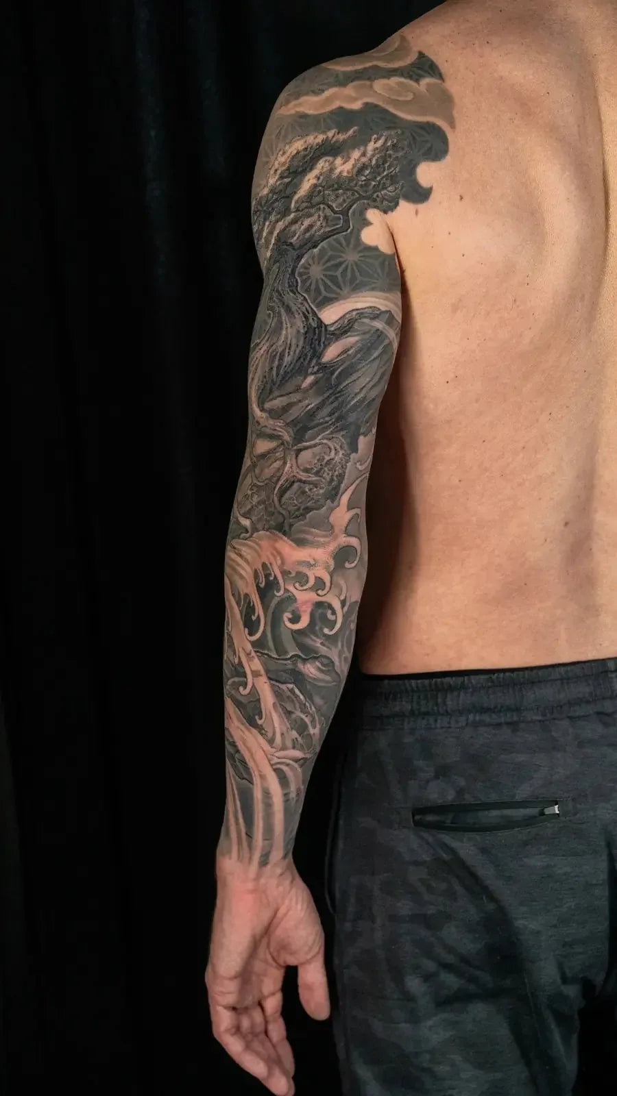 Bonsai Moon Kumiko Sleeve