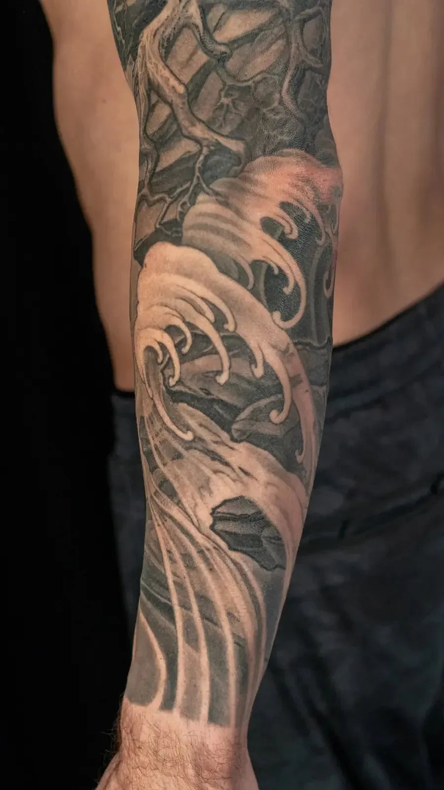 Bonsai Moon Kumiko Sleeve