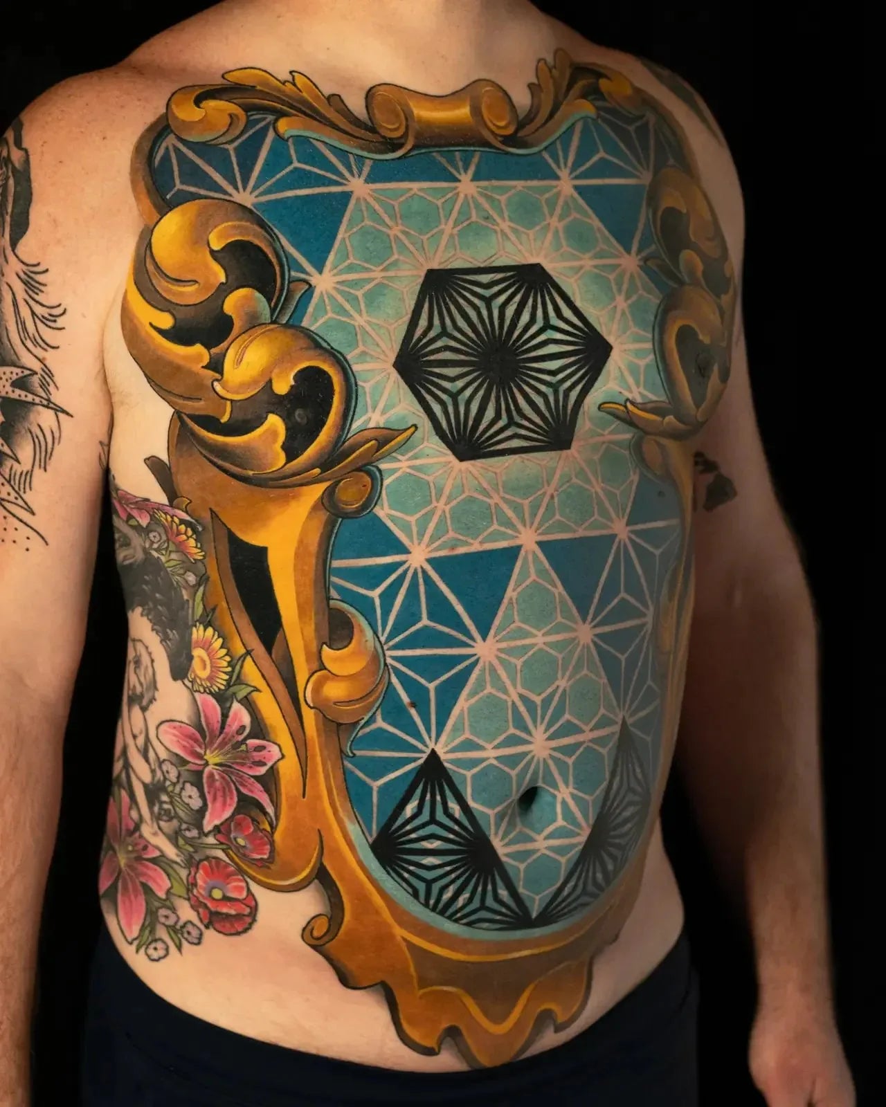 Scrollwork Kumiko Torso